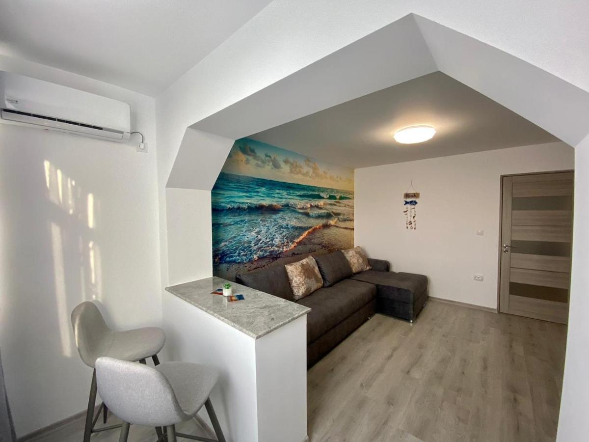 Apartament Livia Jurilovca Exterior foto